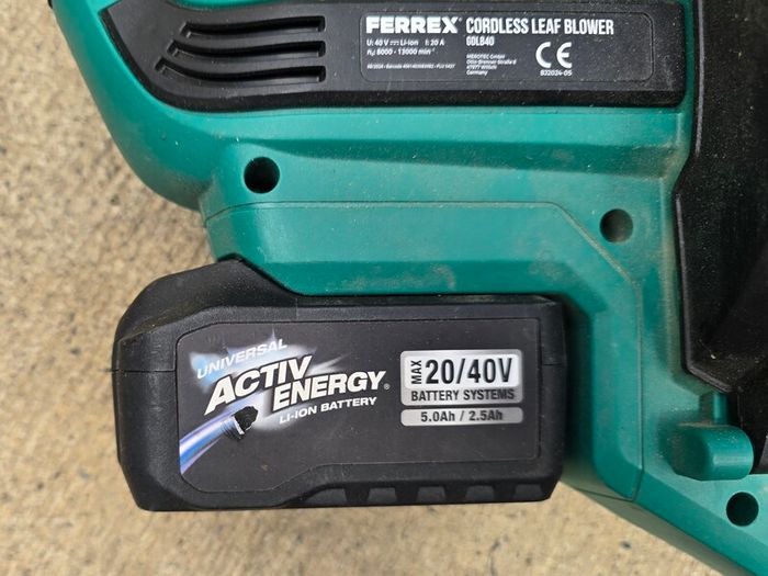 Ferrex cordless leaf blower and vacuum