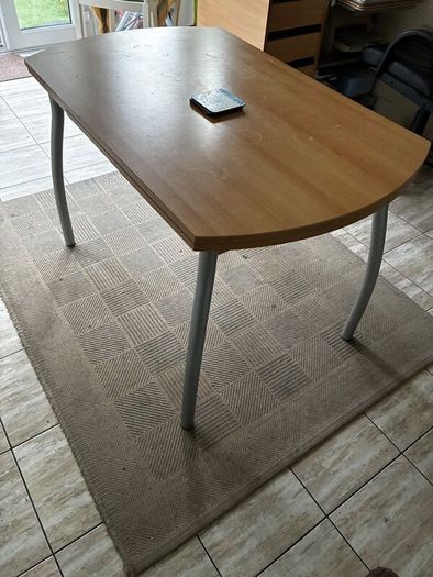 Kitchen table - tip-top condition