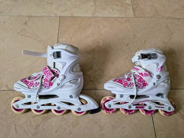 Roller blades, Roces.