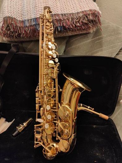 Alto Saxophone - Complete with Case & Accessories