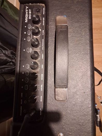 left-hand gear for music electric guitar with  nux app