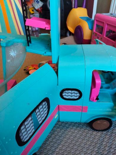 LOL campervan