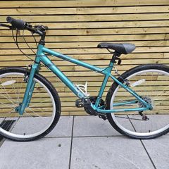 Apollo Cosmo Women's Hybrid Bike  17" Frame