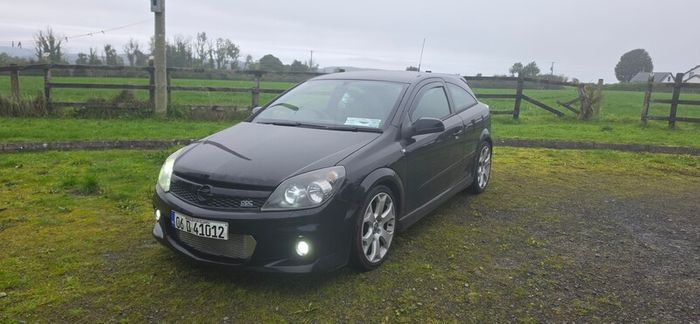 Opel astra h opc 2.0 turbo breaking
