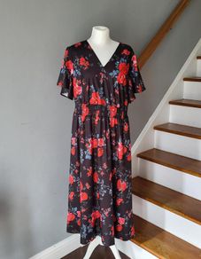 Black & red floral dress, Size 20-22