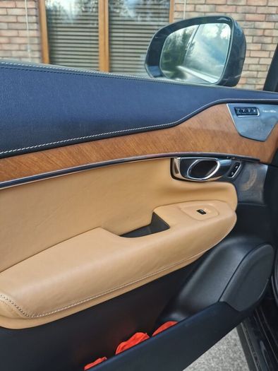 Volvo XC90 2015
