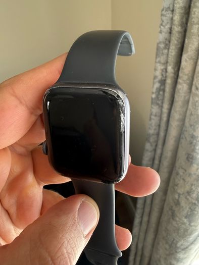 Apple watch series 5 gps 44mm