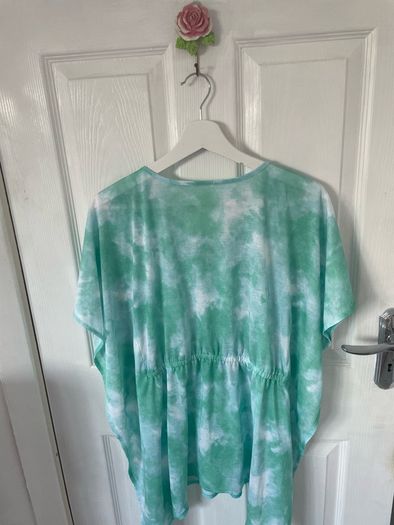 Girls beach cover up