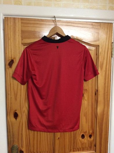 Manchester United FC. Official Youths Age 13-15 Years Home Jersey. Collect In Dublin Or Receive Via Post.