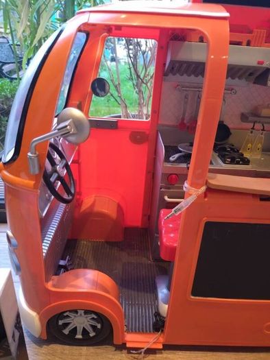Our Generation orange Food Truck with lots if accessories incl BBQ