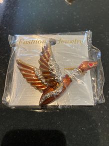 Flying duck brooch (new, multiple)