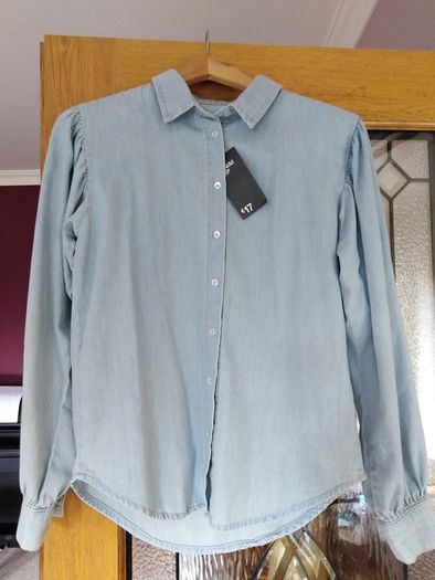 Ladies Denim Shirt,