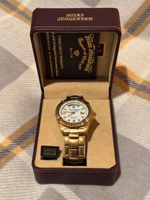 Men's watch