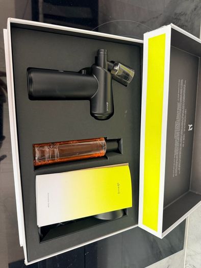 Glowed tanning kit