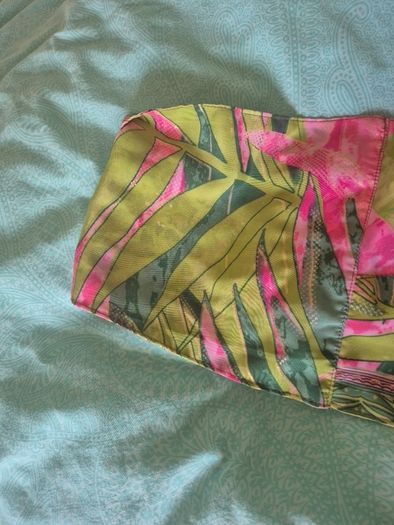 Beautiful Silk REVERSIBLE Halterneck