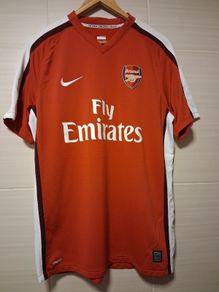 Arsenal Jersey. Official Nike Arsenal Mens Home Jersey From Season 2008 / 2010. Authentic Original From The Time. Not A Modern Day Remake.