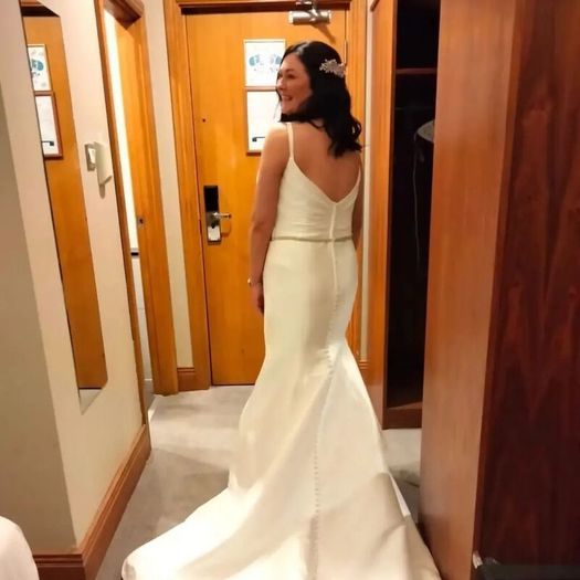 Wedding dress