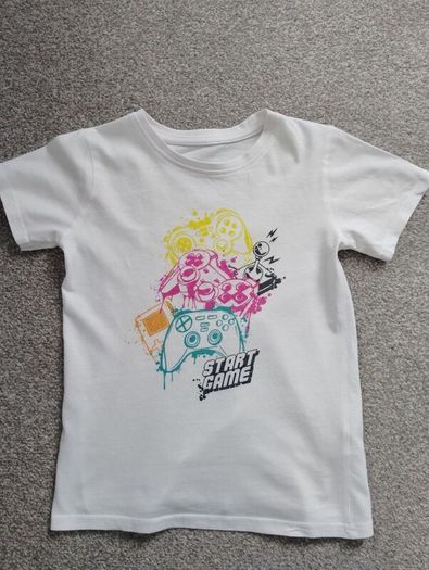 boys t-shirt.age 4/5
