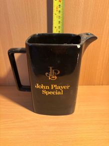 Pub jug John Player