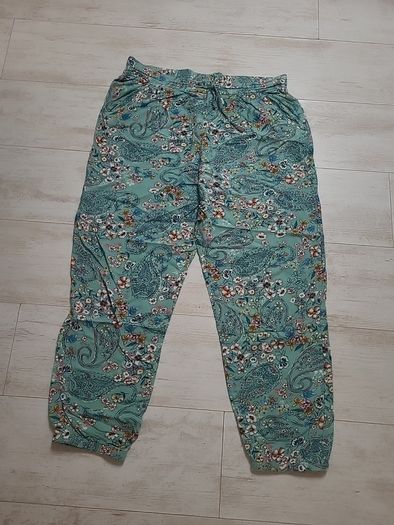 Size 16 trousers