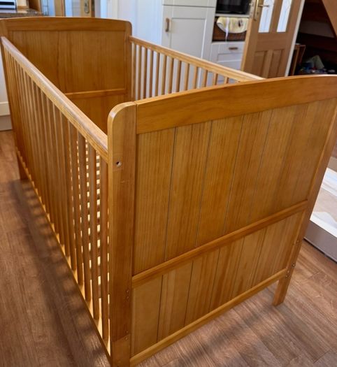 Babylo Cot / Bed