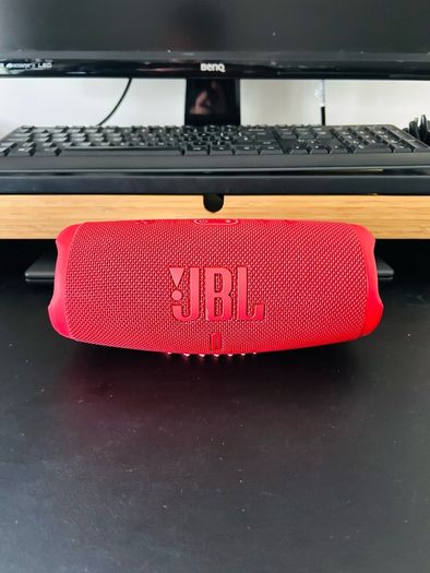JBL Bluetooth Speaker (Charge 5)