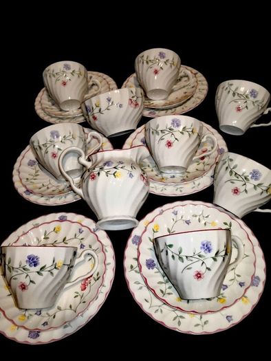 Johnson Brothers Summer chintz teaset