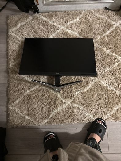 gaming monitor
