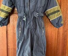 snow/ski suit