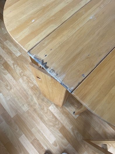 storage table and chairs
