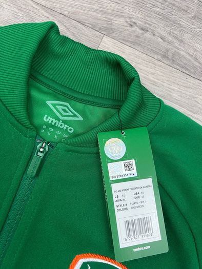NEW Umbro Ireland Presentation Jacket Womens 14