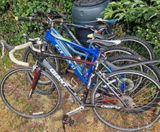 Adolescent/young teens bikes x4