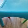 Kids table and chairs Image 5