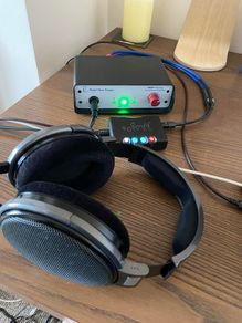 Legendary Reference Class Sennheiser HD650 open-back dynamic headphones boxed