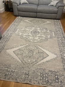 Rug