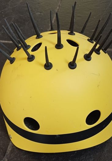 Minion Kids Helmet (M)