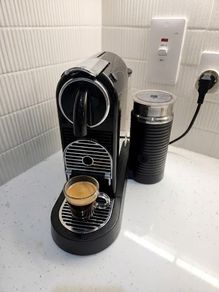 Nespresso CitiZ & Milk Coffee Machine (Black)