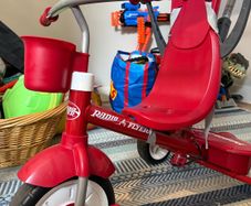 Radio Flyer 4-in-1 grow-with-me stroller tricycle