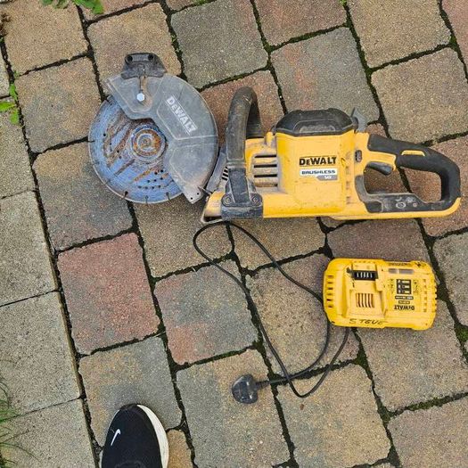 dewalt