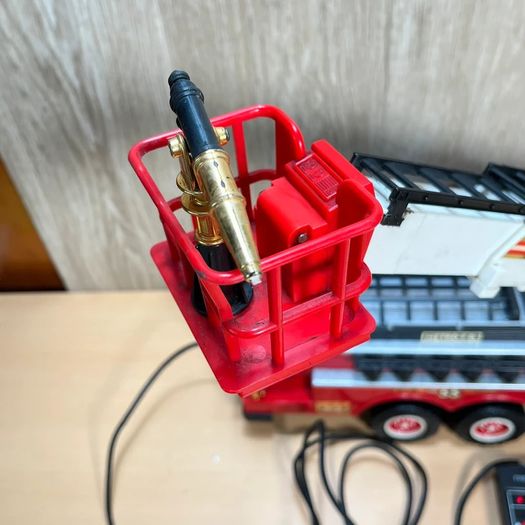 New Bright Fire Engine Truck No 230 Wired Remote - Rare - Vintage - Boxed