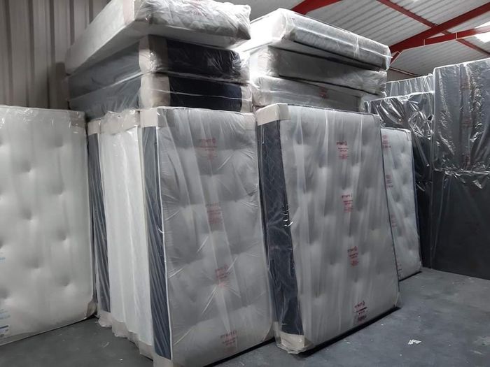 New Single, Double, King & Superking Tufted Sprung Memory Foam Mattresses In Stock