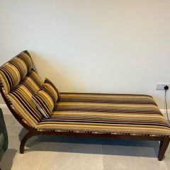 Chaise lounge