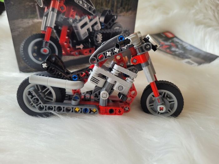 Complete Lego Technic Motorcycle 42132 Set