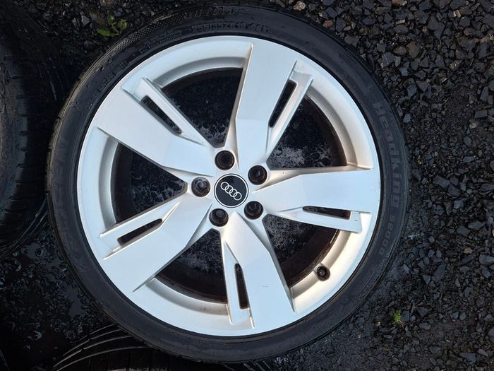 19" Genuine Audi S Line Alloys with tyres