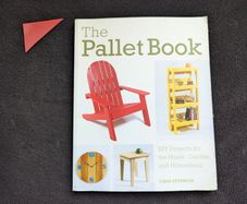 B00K_Pallet Book