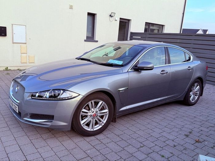 Jaguar XF 2015