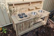 Play kitchens