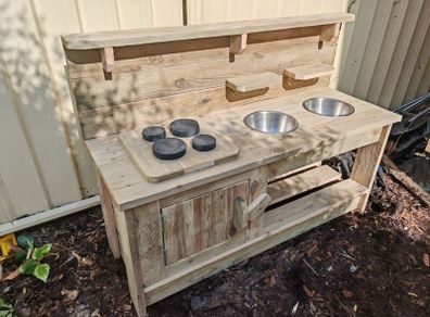 Play kitchens