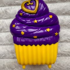 Polly Pocket Sweet Treat Cupcake Cafe Compact Mattel Miniature Doll House 2017 NO Lock Used Please see photos