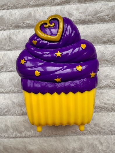 Polly Pocket Sweet Treat Cupcake Cafe Compact Mattel Miniature Doll House 2017 NO Lock Used Please see photos